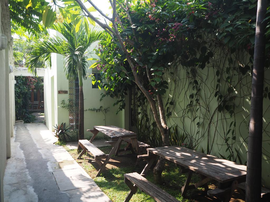 The Gecho Inn Town Джепара Стая снимка